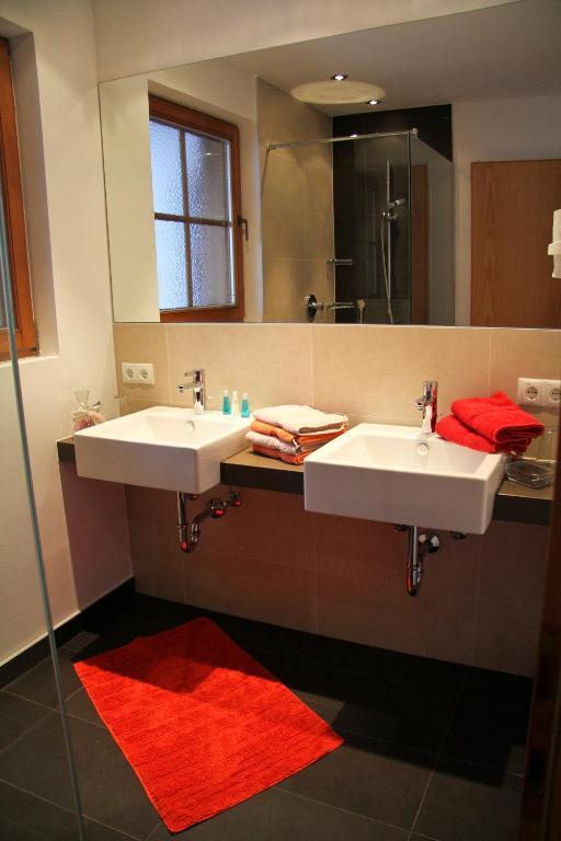 Alberts Bellevue Appartements Nauders Zimmer foto